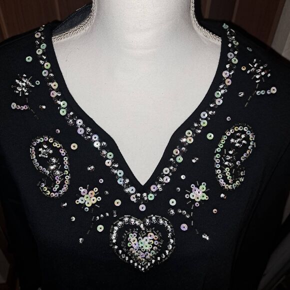 SALE!! NWT-Quacker Factory Black Heart Sequin/Bead Embellished T-Shirt XL - Picture 2 of 8